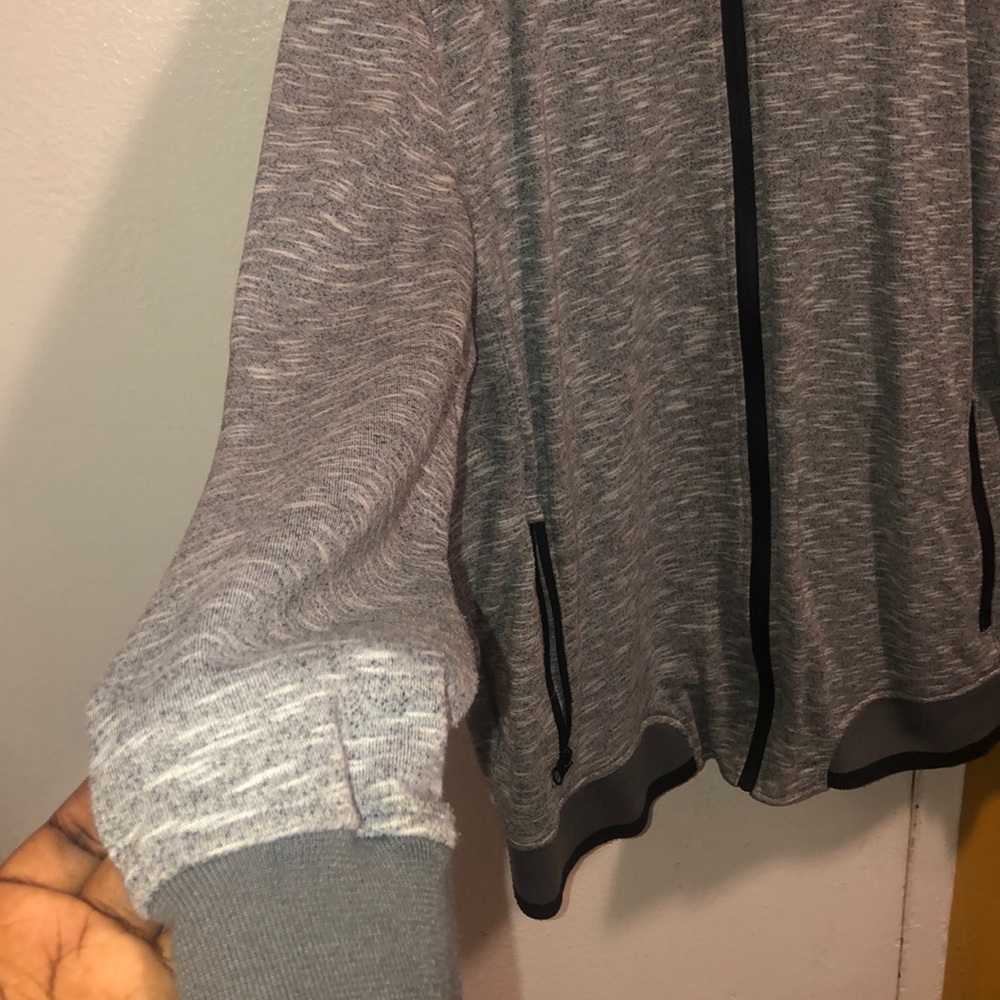 Sweater - Picture 2 of 4